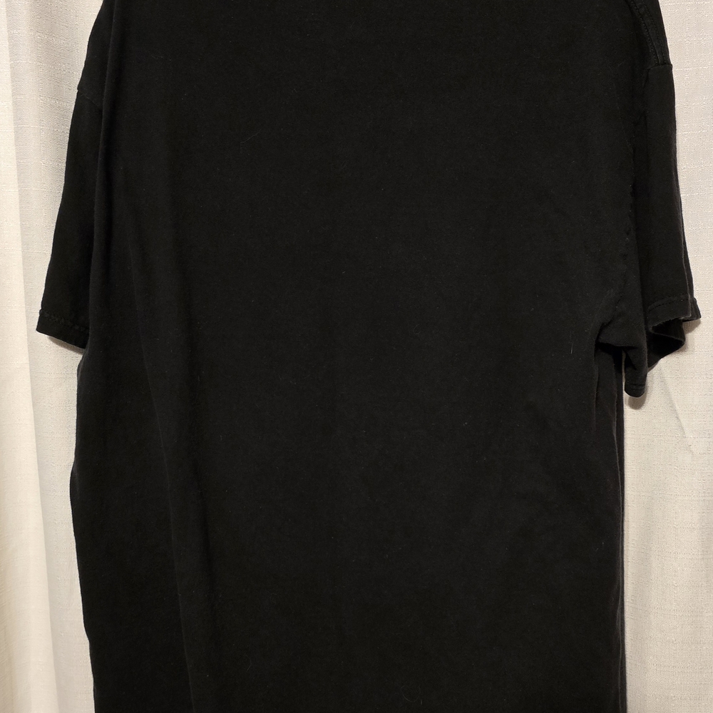 Nascar Vintage 00's Black Short Sleeve Nascar Tee with Geometric Design - Picture 5 of 5